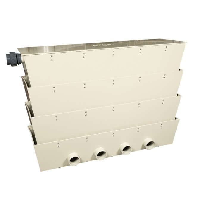 Professional handling of QK Maxi 150 Shower during delivery